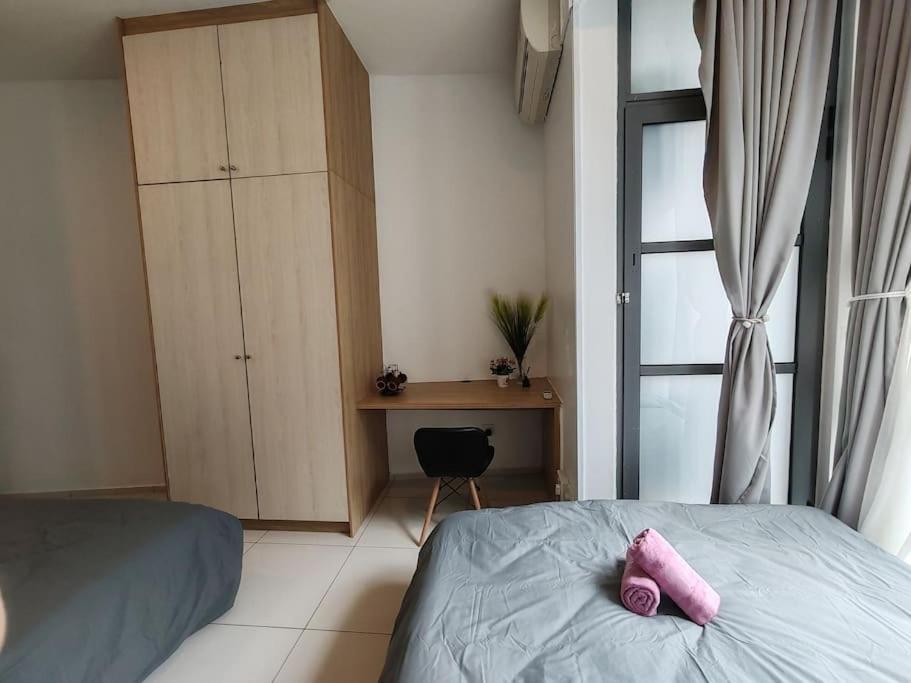 The Robertson 5 Minutes To Jalan Alor Street Bukit Bintang Pavilion 7 Pax 2r1b